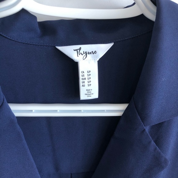 Thyme maternity blouse in navy blue - Picture 2 of 2